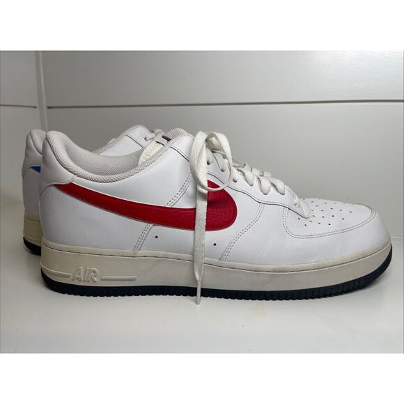 Nike Air Force One Men’s White Mismatched Swooshes Size 14 CT2816-100 - Picture 3 of 15